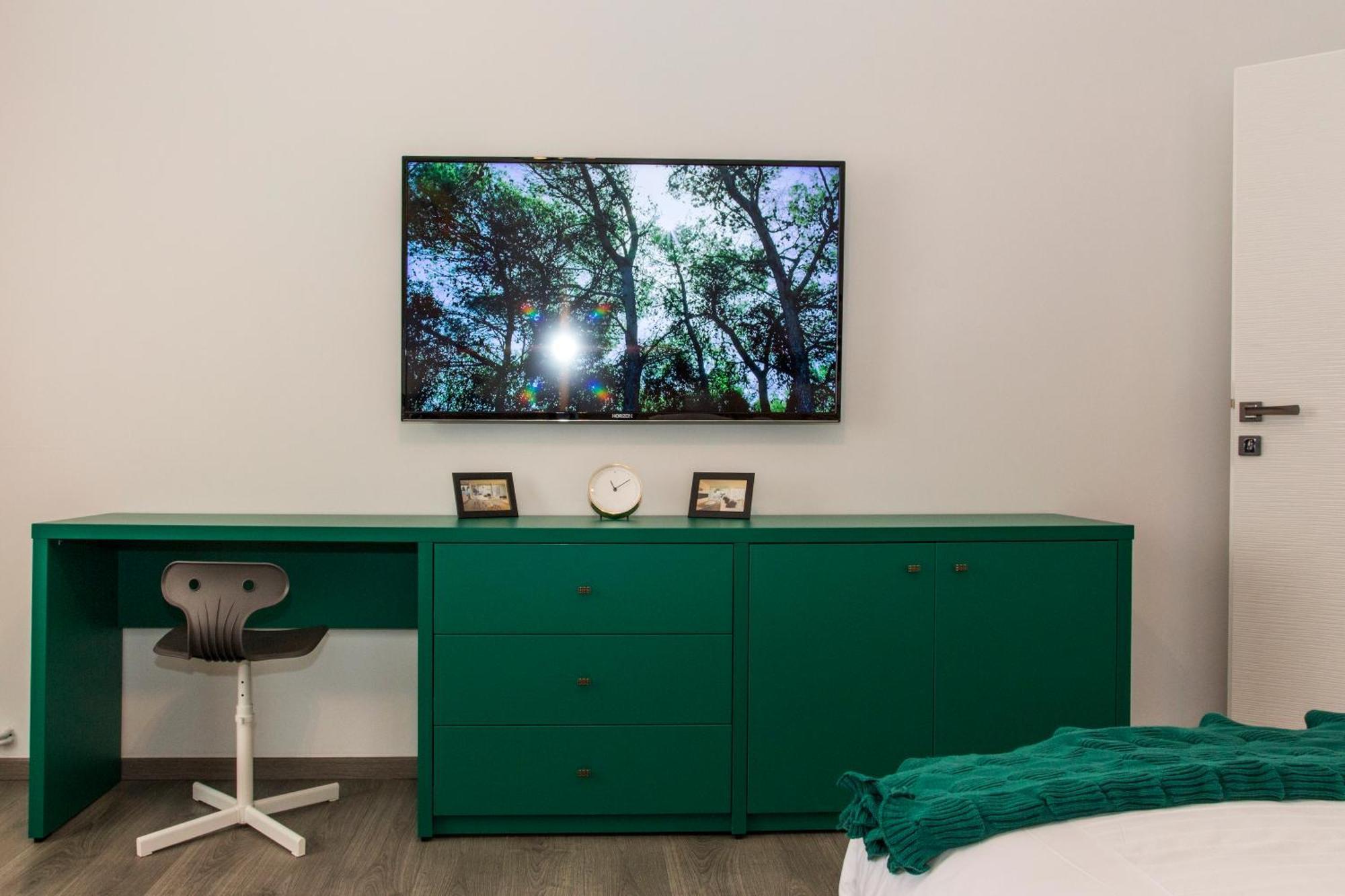 Old Town Premium Apartment By Mrg บูคาเรสต์ ภายนอก รูปภาพ