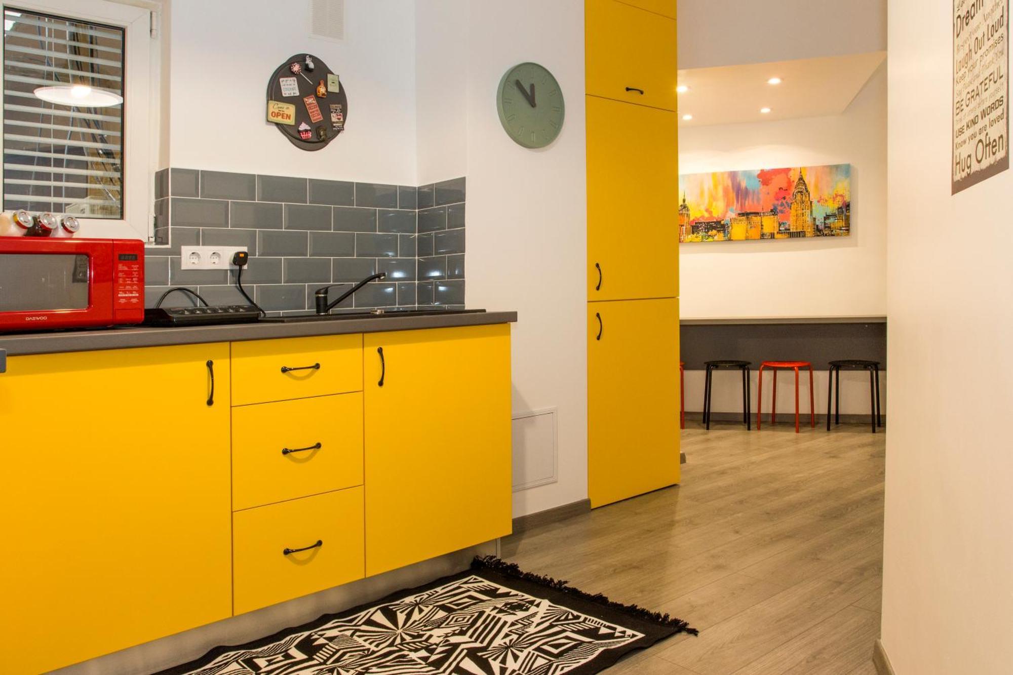 Old Town Premium Apartment By Mrg บูคาเรสต์ ภายนอก รูปภาพ