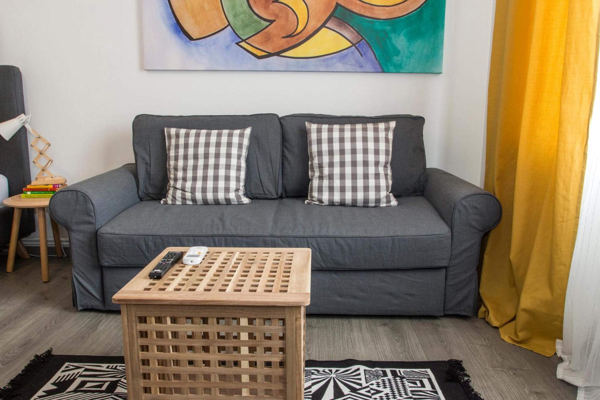Old Town Premium Apartment By Mrg บูคาเรสต์ ภายนอก รูปภาพ